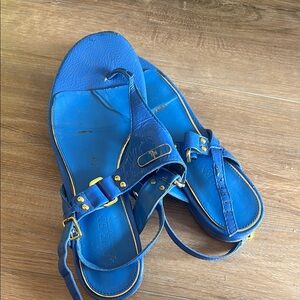 Tory Burch Vibrant Blue Sandals with Gold Details